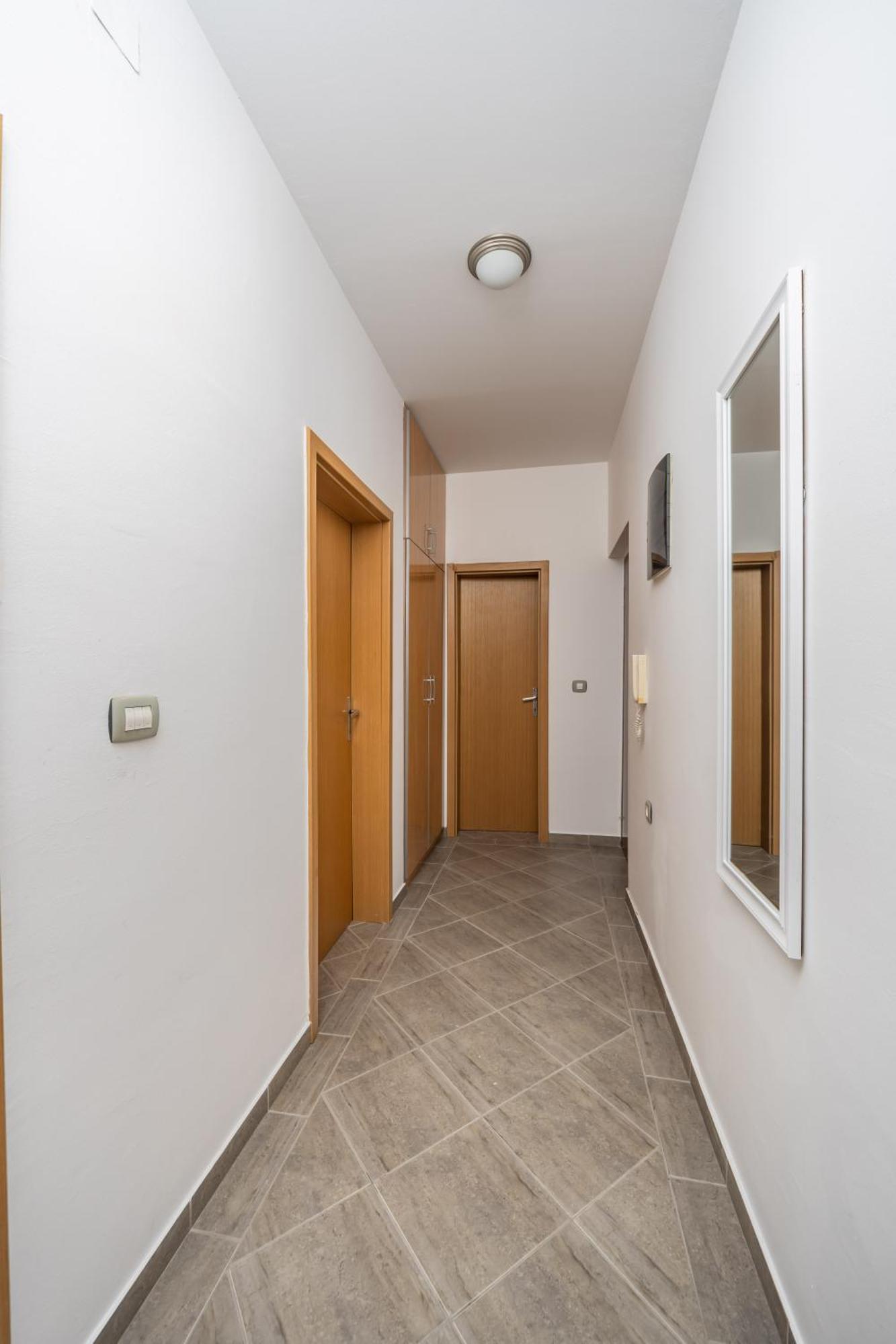 Sunset Marina Apartment Бар Екстериор снимка